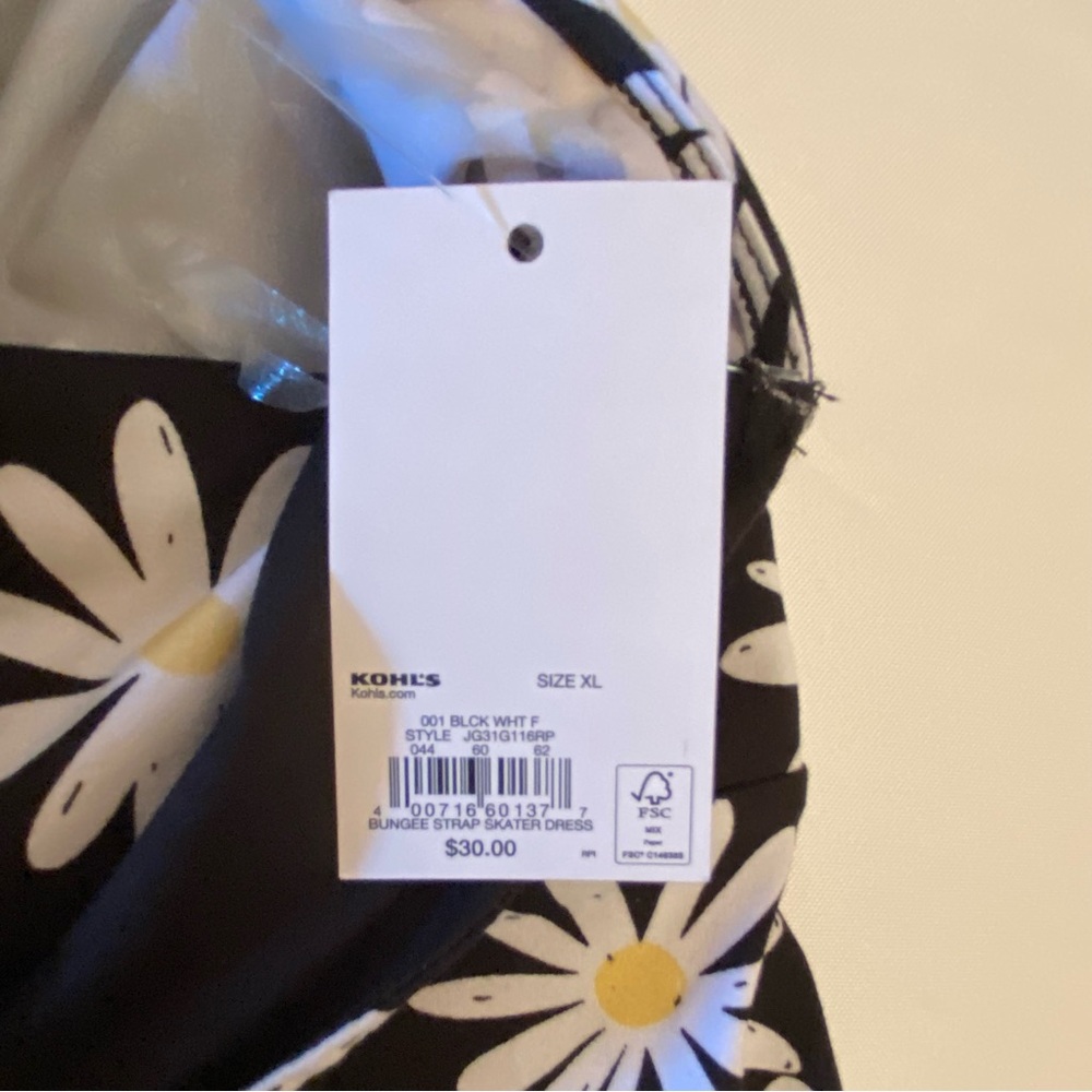 NWT, So Goods For Life  bungee strap skater dress size XL black/white flowers - Picture 12 of 14